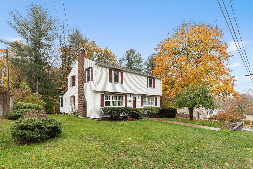 48 Valley View Road Leominster, MA 01453 - Photo 1 of 25 Gallery Image 1