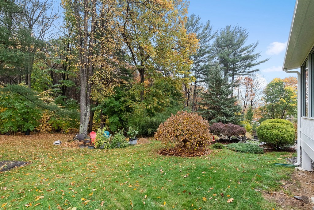 48 Valley View Road Leominster, MA 01453 - Photo 19 of 25 Gallery Image 19