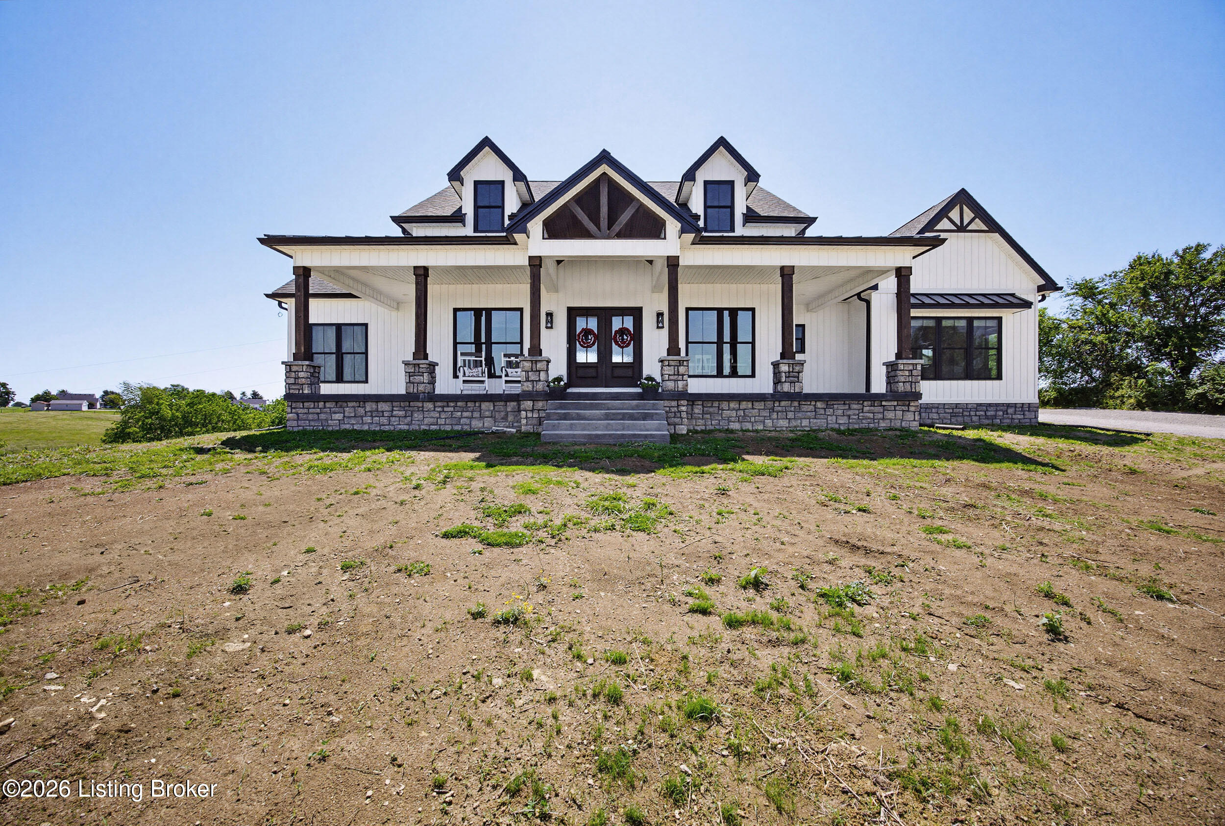 154FarmviewDr-4