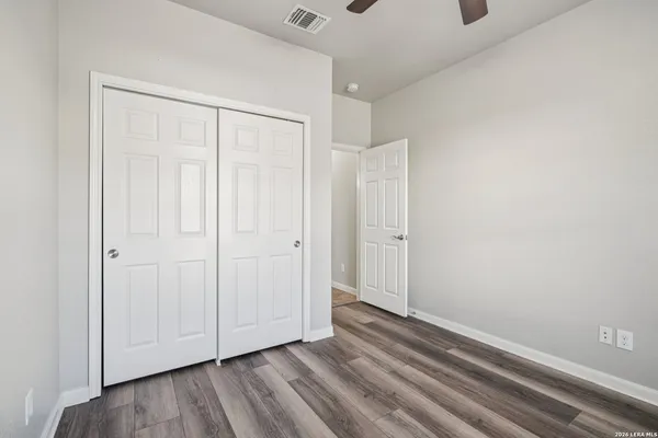$1,950 | 6413 Von Rosk, Leon Valley, TX 78238