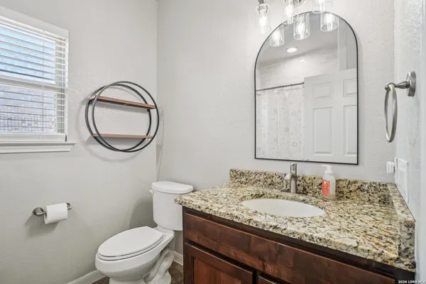 $1,950 | 6413 Von Rosk, Leon Valley, TX 78238