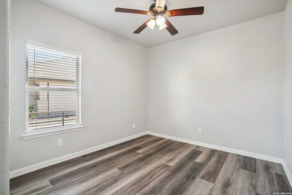 $1,950 | 6413 Von Rosk, Leon Valley, TX 78238