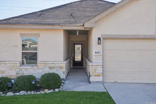 $1,950 | 6413 Von Rosk, Leon Valley, TX 78238