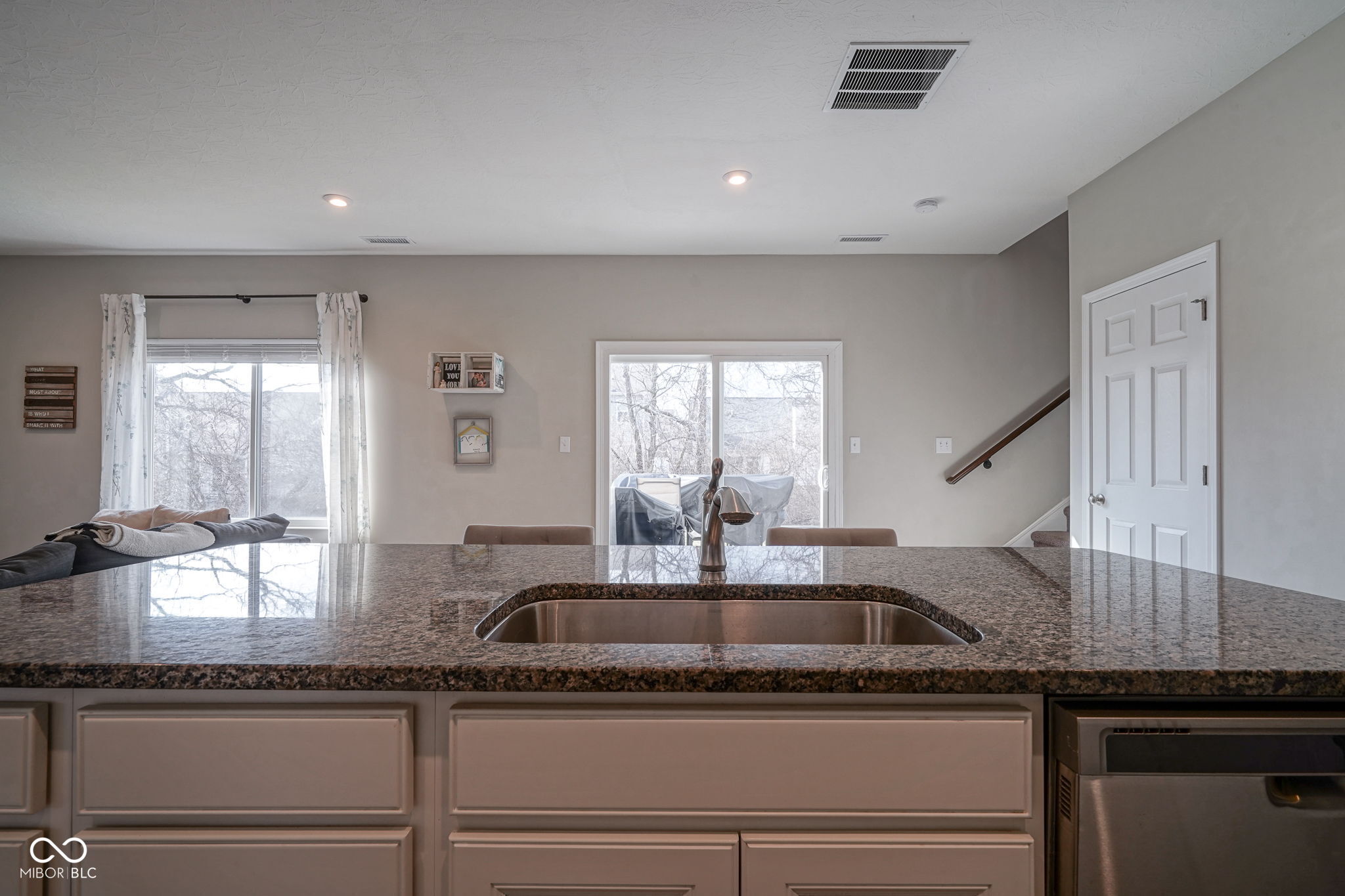 8596 Fawn Way McCordsville, IN 46055 - Photo 17 of 38