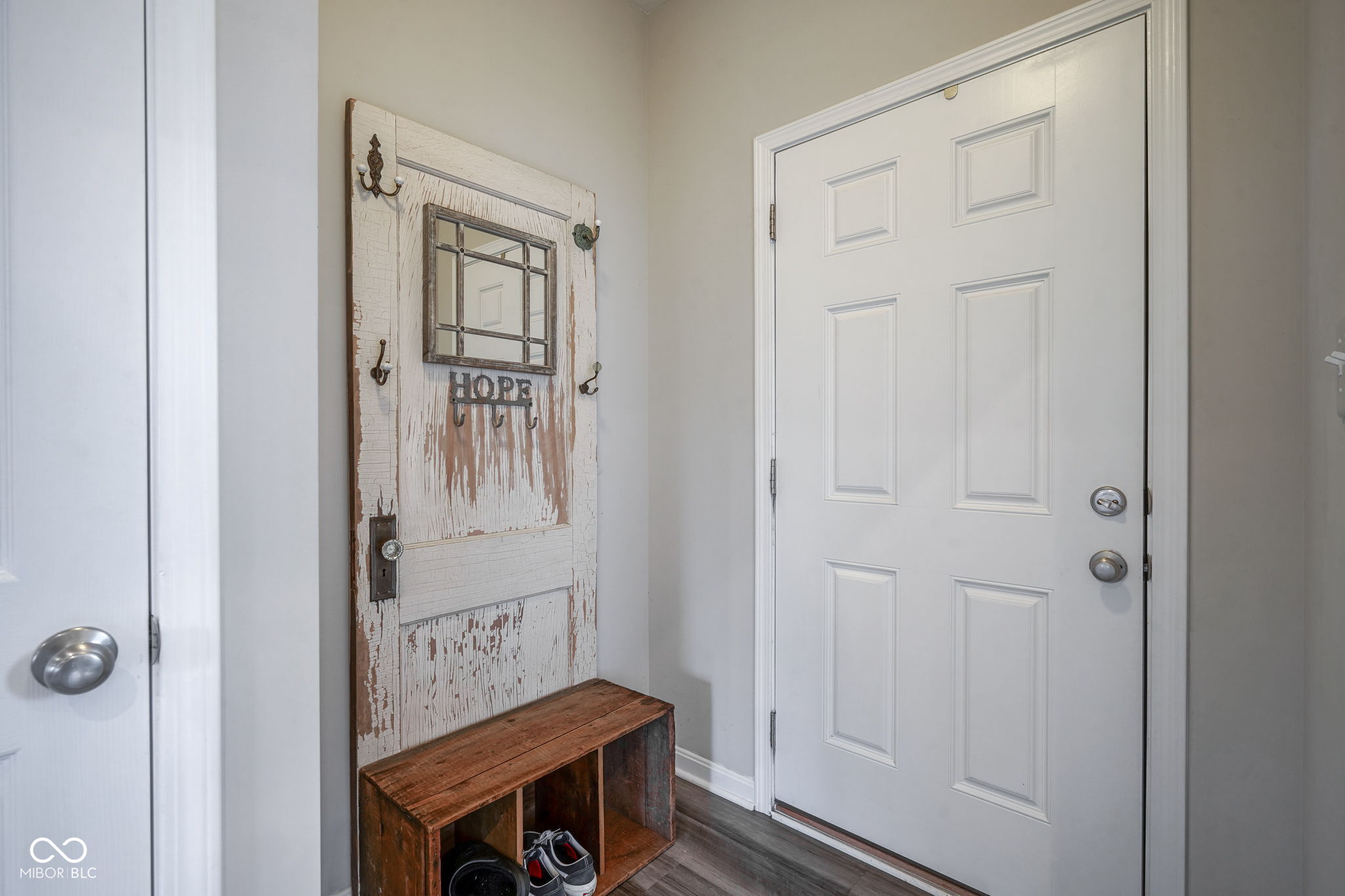 8596 Fawn Way McCordsville, IN 46055 - Photo 5 of 38