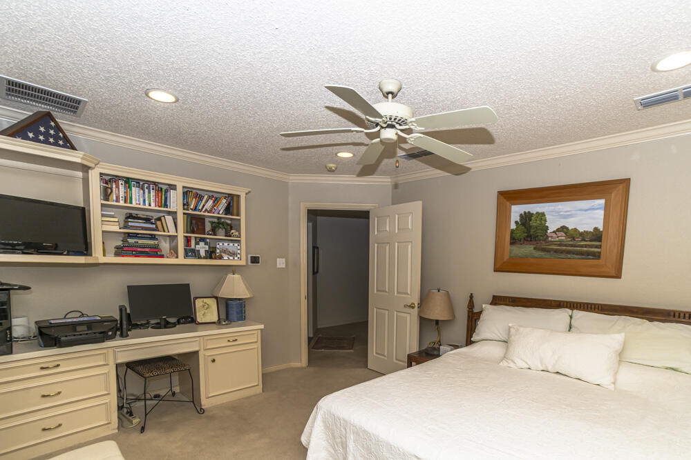 3901 86th Street Lubbock, TX 79423 - Photo 43 of 45 3601-86th-100