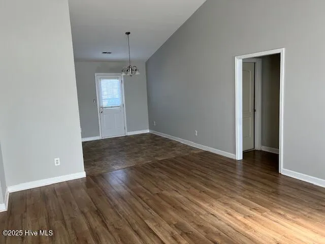 $269,000 | 400 Duncan Drive South, Richlands, NC 28574