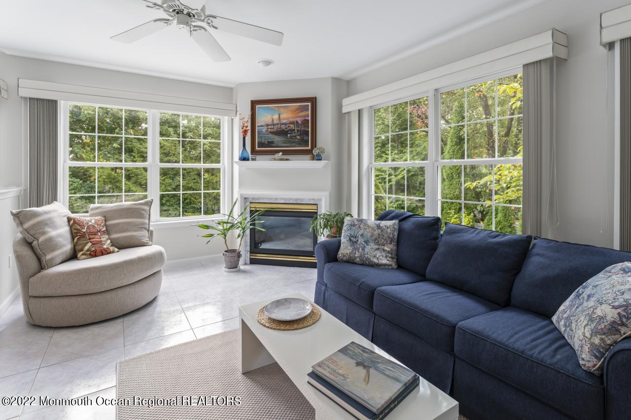 171 Cruise Road Manahawkin, NJ 08050 - Photo 22 of 46 21