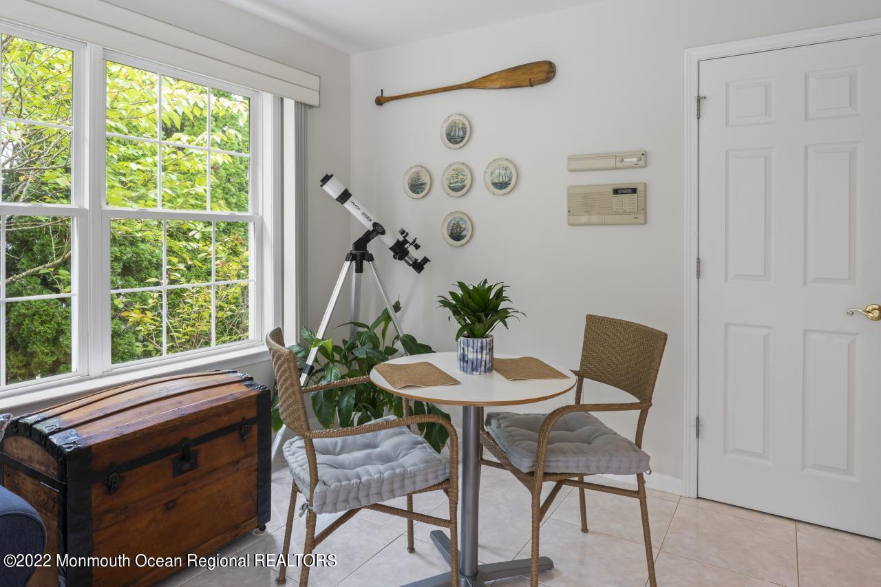 171 Cruise Road Manahawkin, NJ 08050 - Photo 24 of 46 23