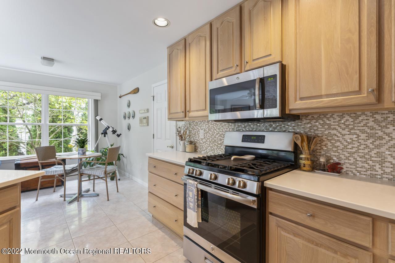 171 Cruise Road Manahawkin, NJ 08050 - Photo 25 of 46 26