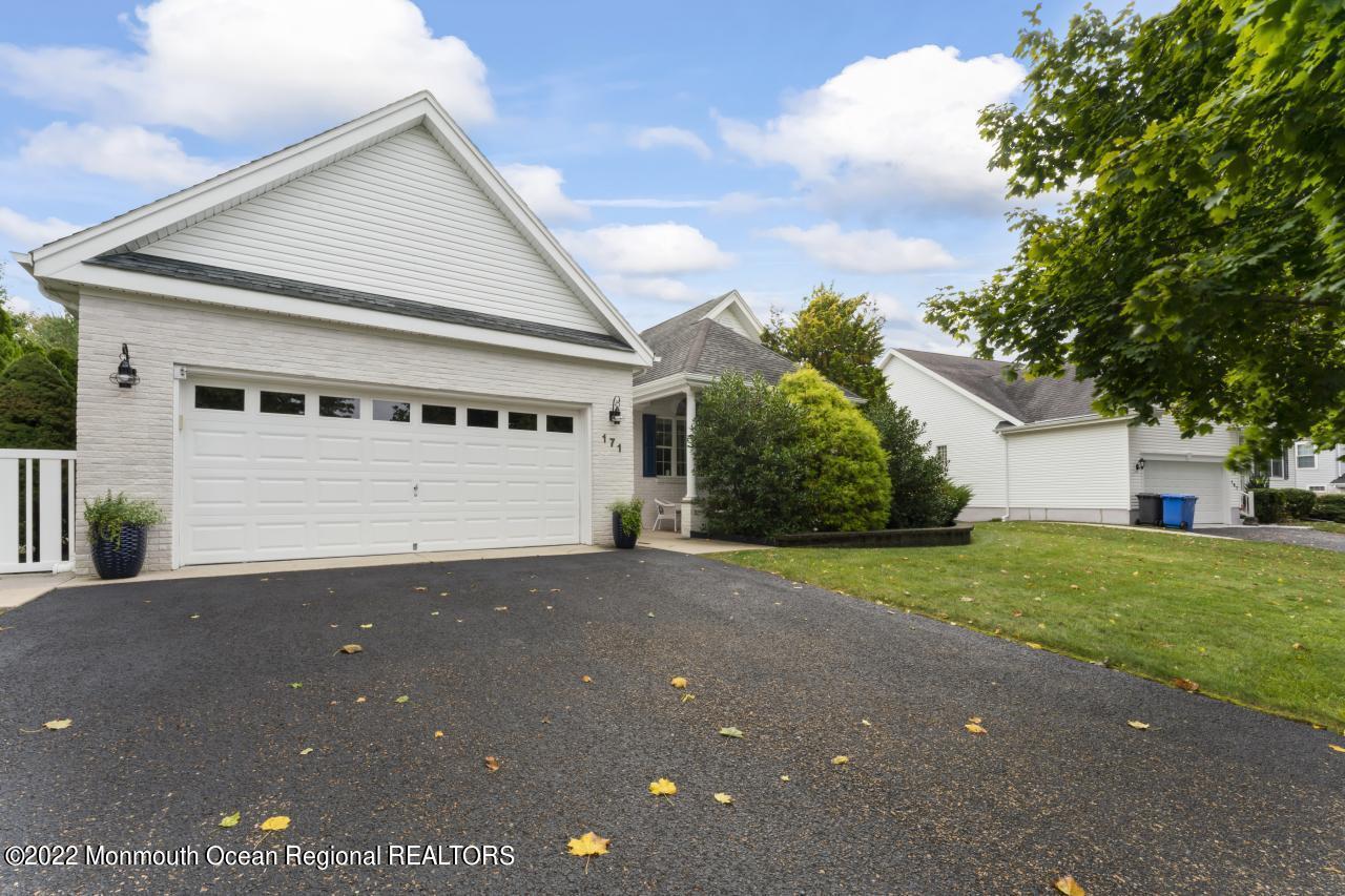 171 Cruise Road Manahawkin, NJ 08050 - Photo 3 of 46 3