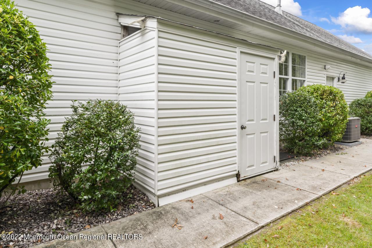 171 Cruise Road Manahawkin, NJ 08050 - Photo 38 of 46 38