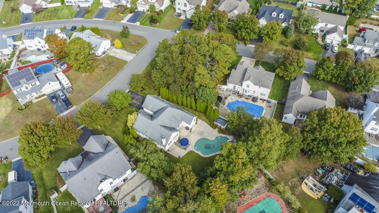 171 Cruise Road Manahawkin, NJ 08050 - Photo 43 of 46 42