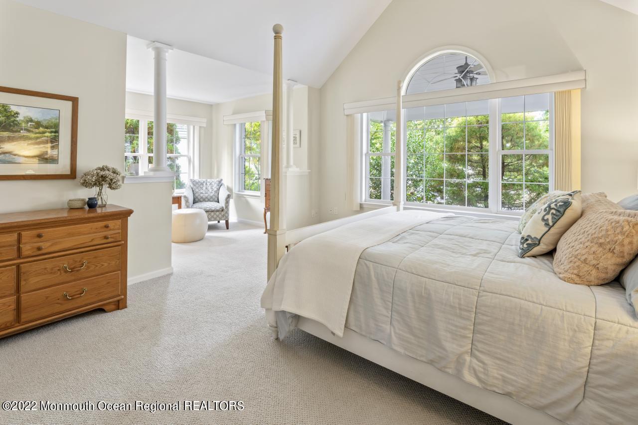 171 Cruise Road Manahawkin, NJ 08050 - Photo 10 of 46 10