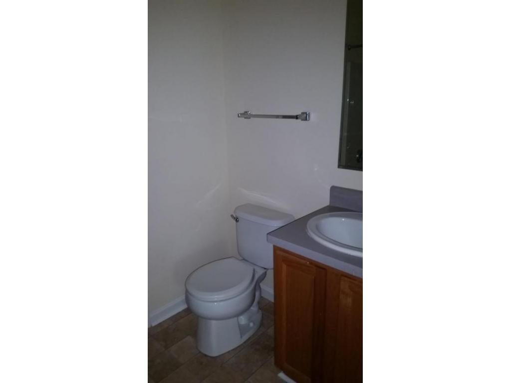645 Gibson Road Greeneville, TN 37743 - Photo 8 of 20 1st Floor Bathroom