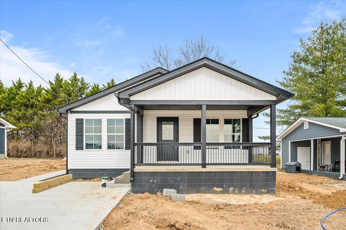 111 Azalea Lane, Unit 2 Jacksboro, TN 37757 - Photo 3 of 40 37-Azalea Ln
