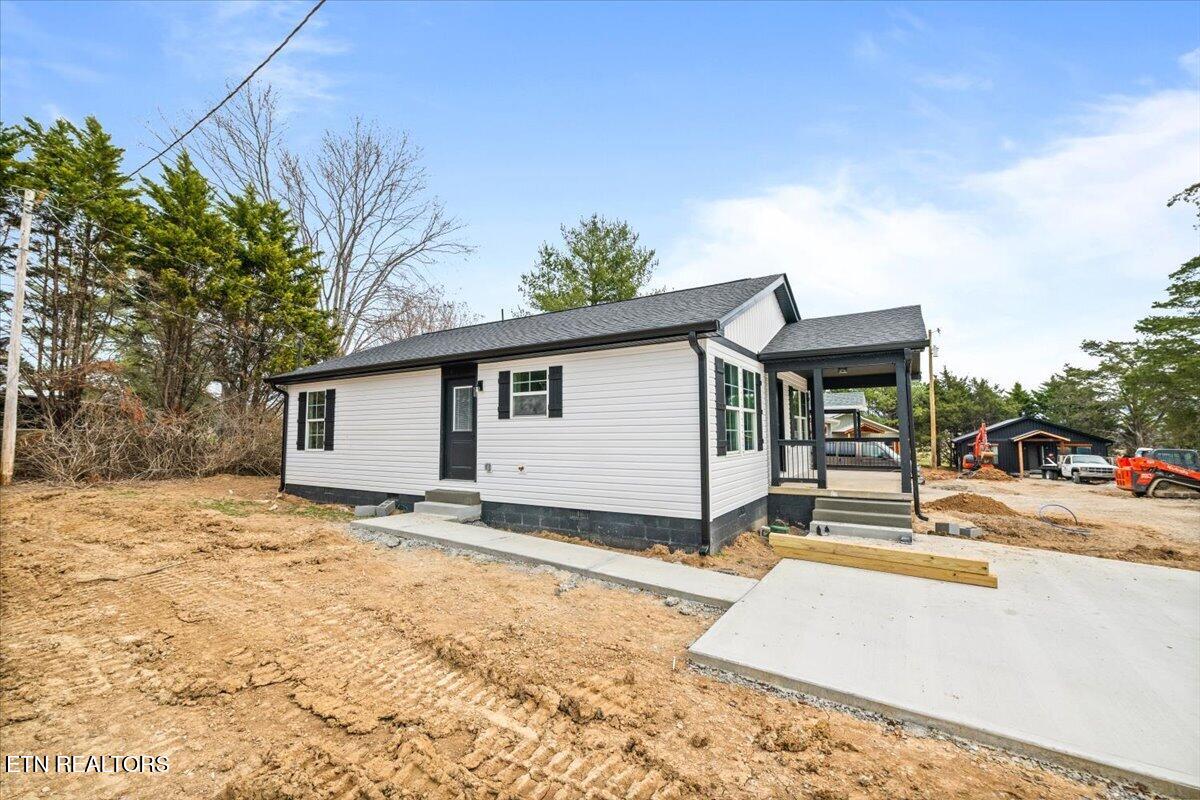 111 Azalea Lane, Unit 2 Jacksboro, TN 37757 - Photo 39 of 40 39-Azalea Ln