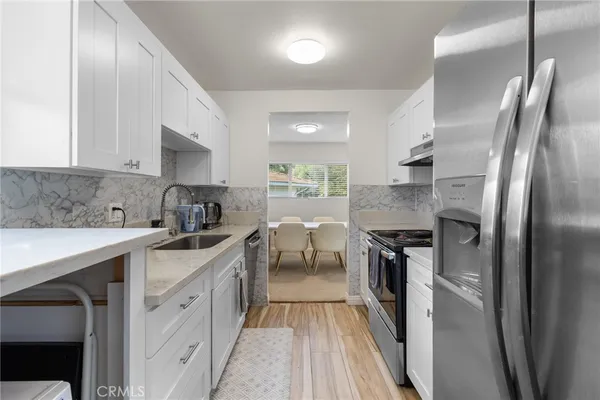 $3,250 | 4714 Park Granada, Unit 203, Calabasas, CA 91302