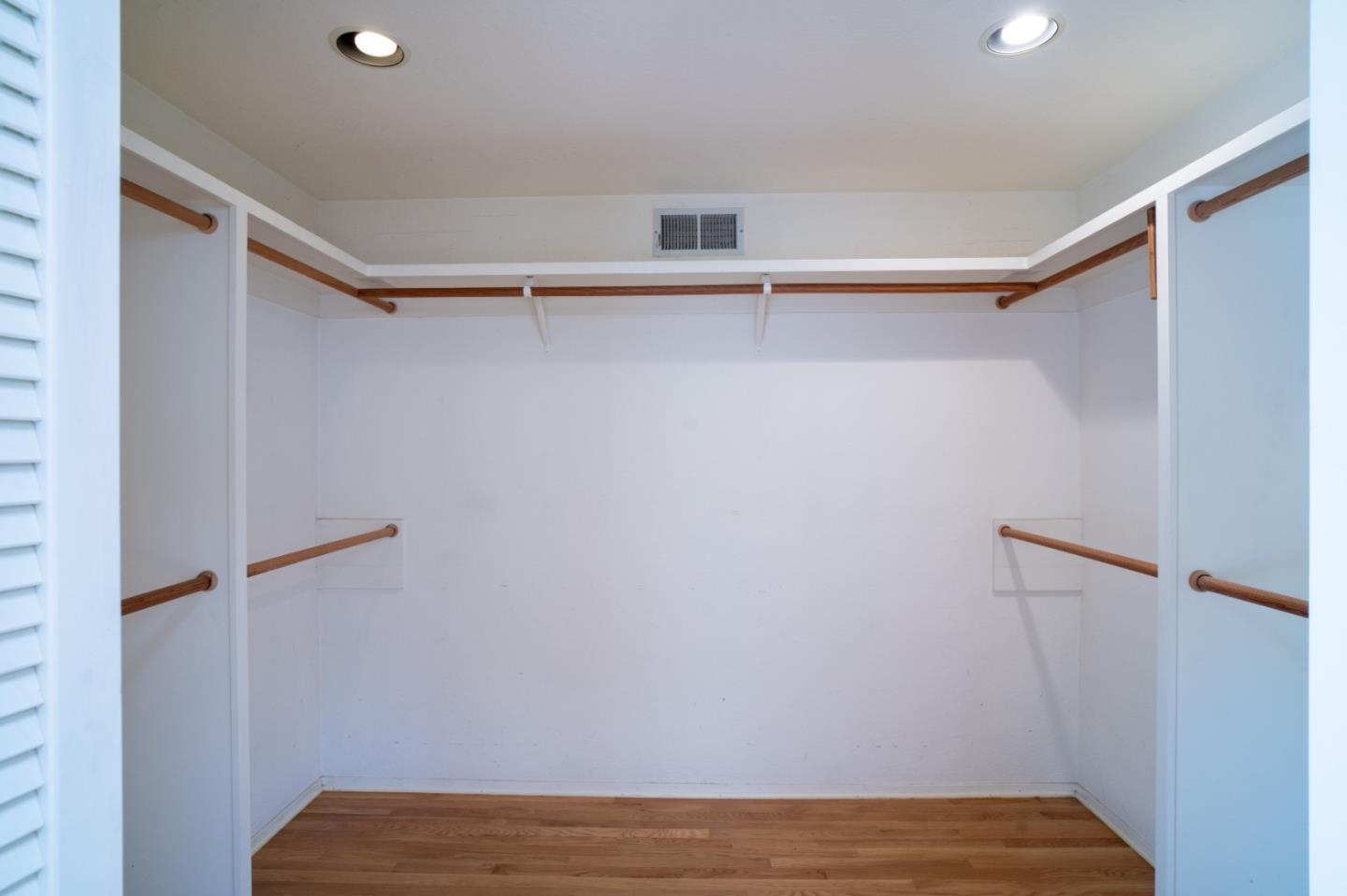 351 Lorimer Street Salinas, CA 93901 - Photo 22 of 37 a view of small space