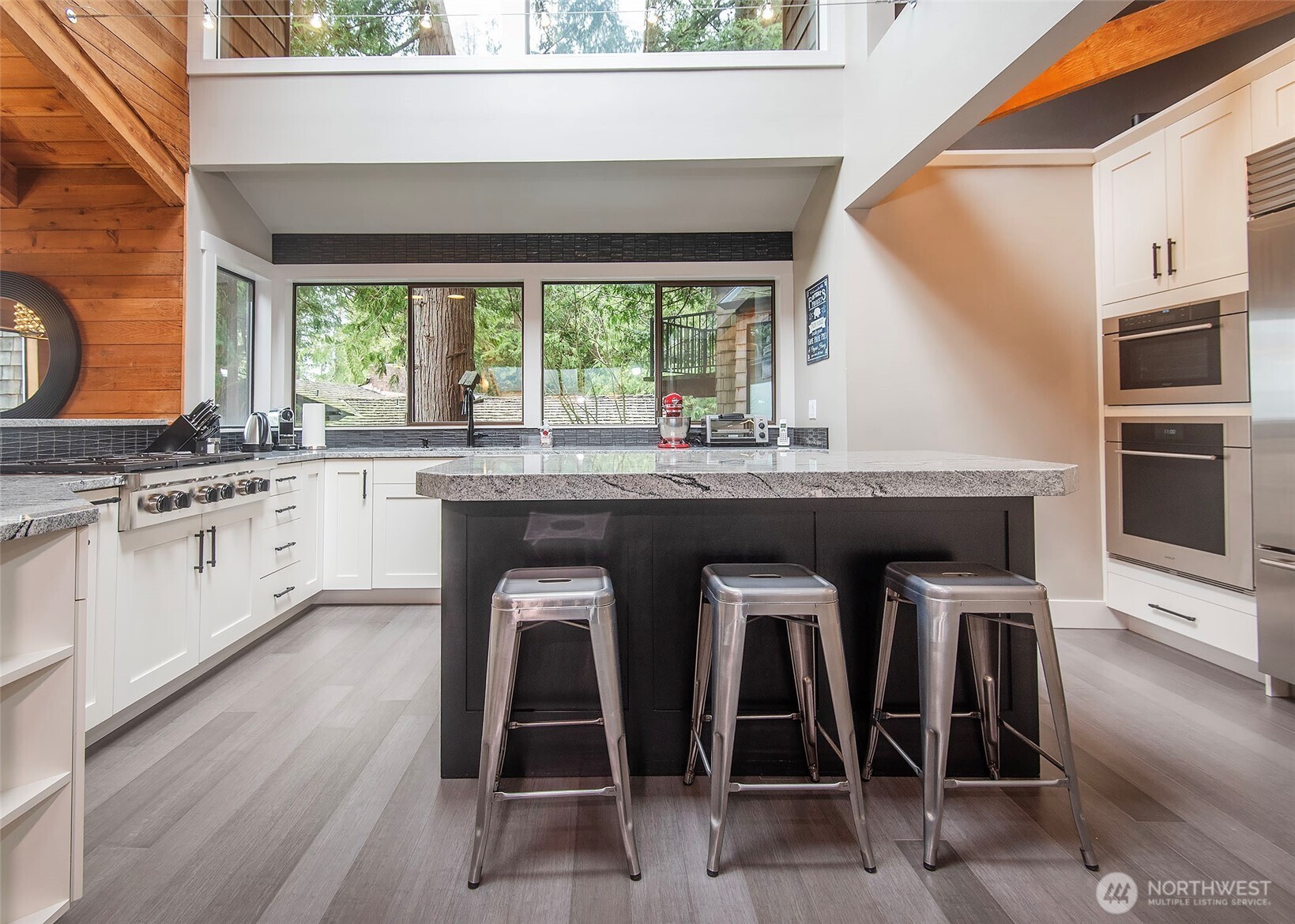 6724 Marine View Drive Edmonds, WA 98026 - Photo 9 of 40