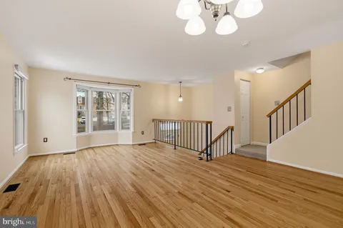 $485,000 | 2036 Howard Chapel Turn, Crofton, MD 21114