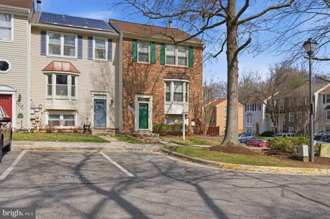 $485,000 | 2036 Howard Chapel Turn, Crofton, MD 21114