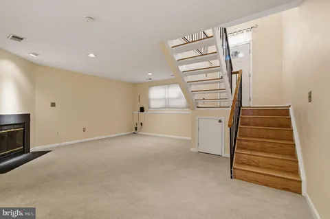 $485,000 | 2036 Howard Chapel Turn, Crofton, MD 21114