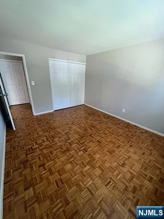 $1,925 | 40 Zabriskie Street, Hackensack, NJ 07601