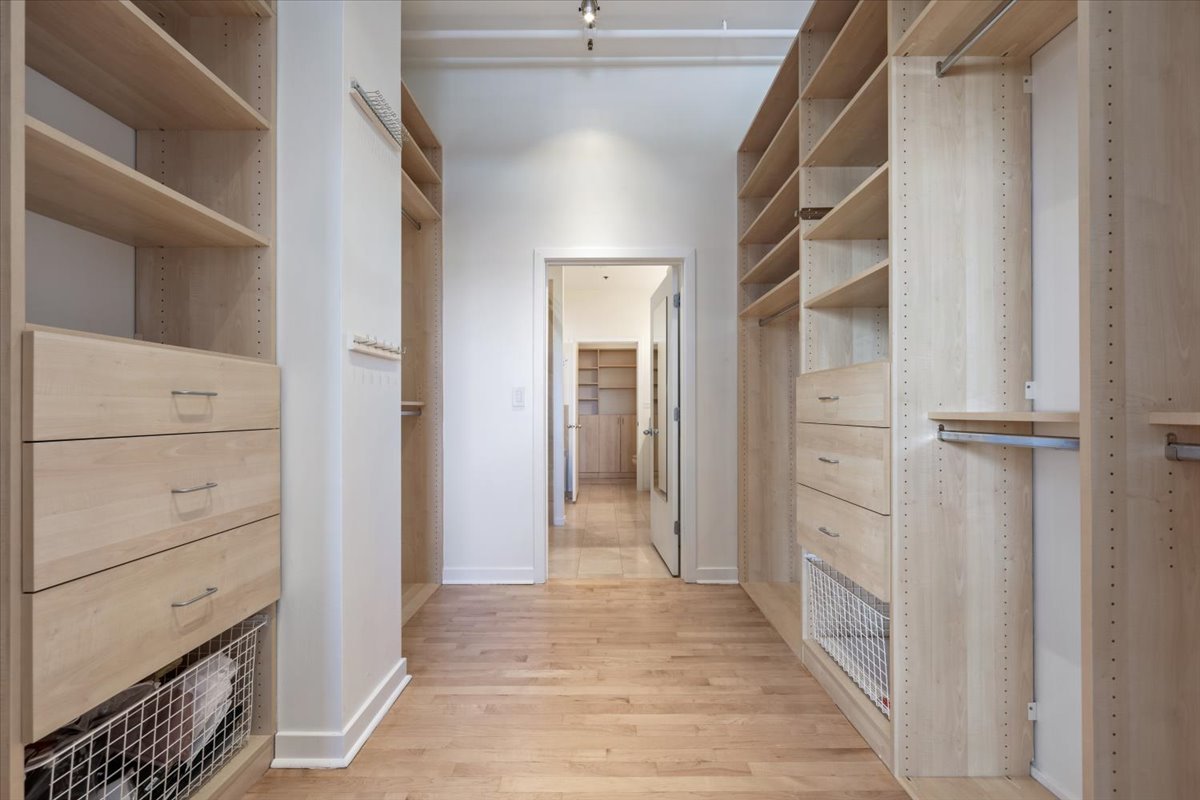 360 West Illinois Street, Unit 9A Chicago, IL 60654 - Photo 18 of 29