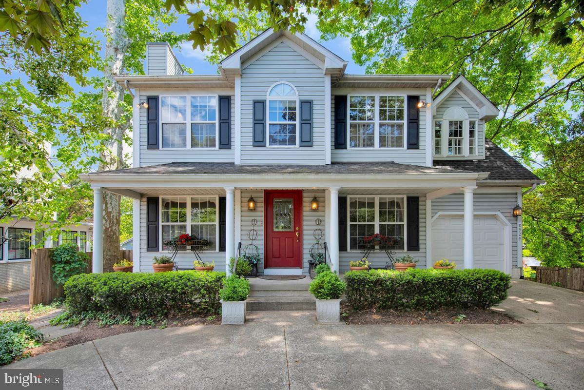 8929 Colesville Road Silver Spring, MD 20910 - Photo 2 of 43 What a gorgeous home