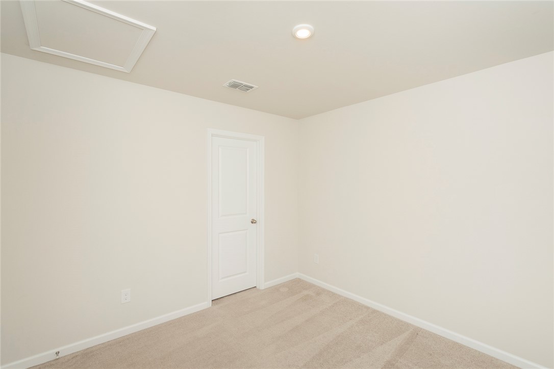 132 Bleckley Trail Anderson, SC 29625 - Photo 26 of 44 This versatile space offers potential for various uses, ready for personalization.