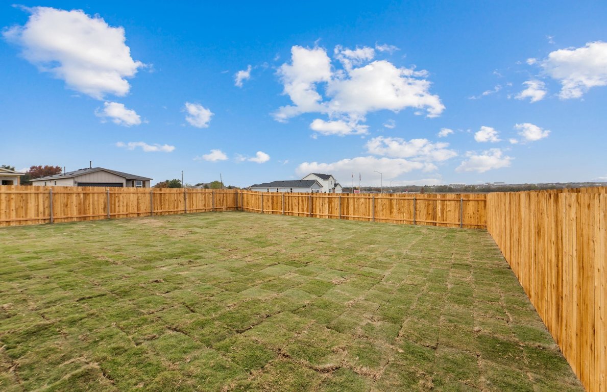 400 Sullivan Way Elgin, TX 78621 - Photo 28 of 30 a view of an ocean