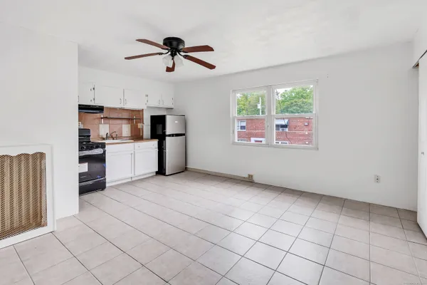 $35,900 | 367 D Building 5 Granfield Avenue, Bridgeport, CT 06610