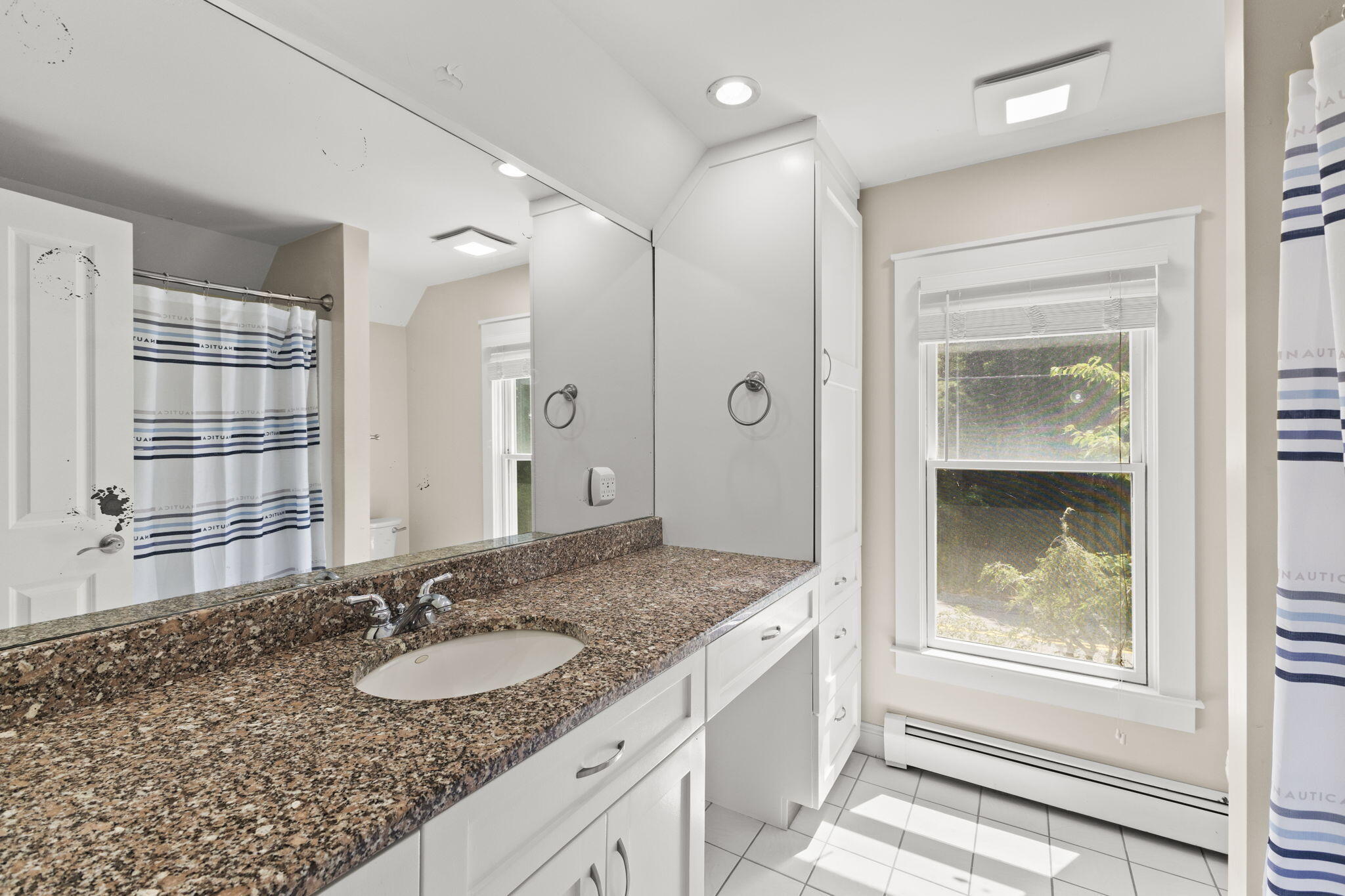 152 Algonquin Avenue Mashpee, MA 02649 - Photo 16 of 40 Primary Ensuite Full Bath