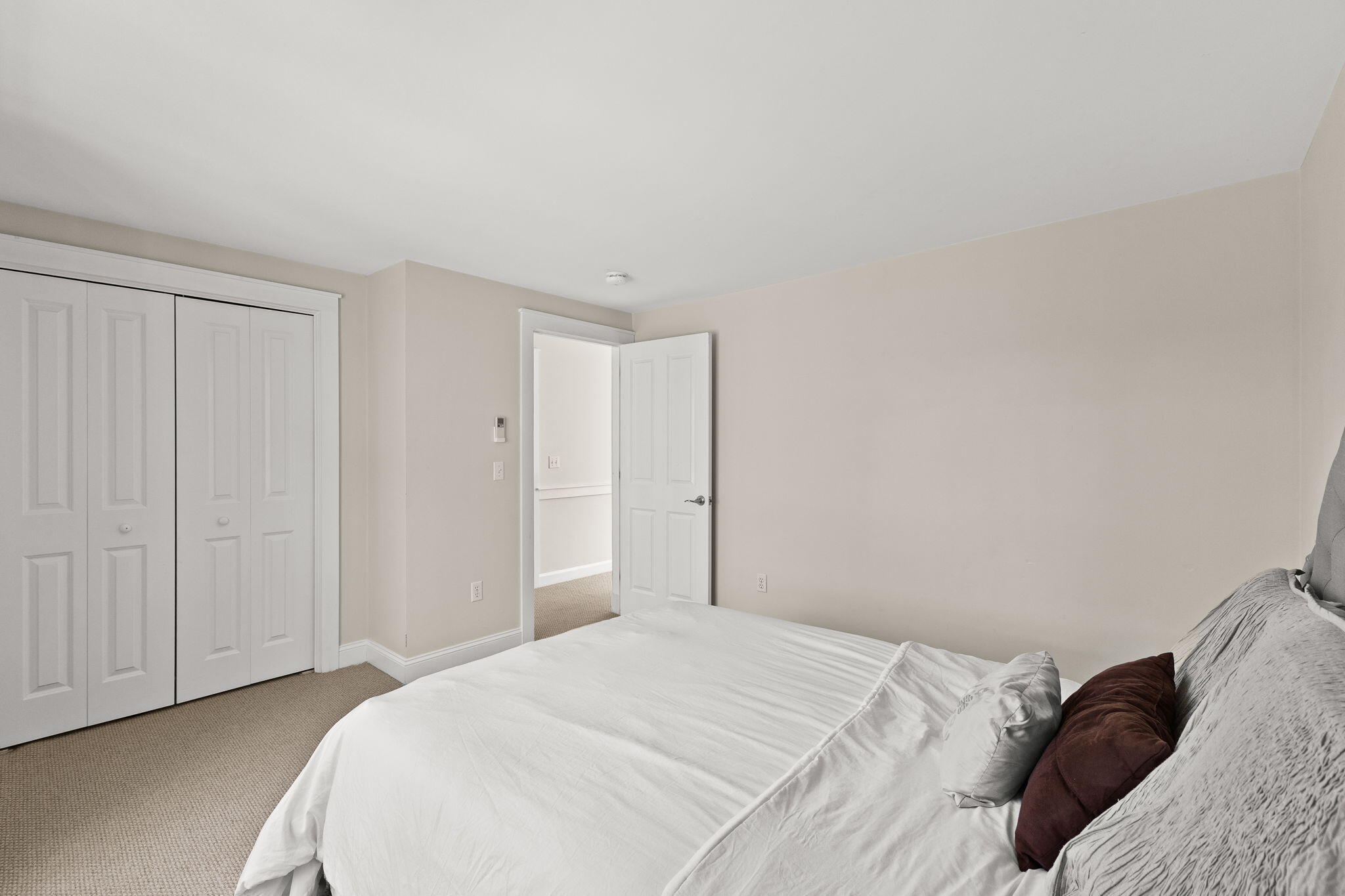 152 Algonquin Avenue Mashpee, MA 02649 - Photo 18 of 40 Bedroom 2