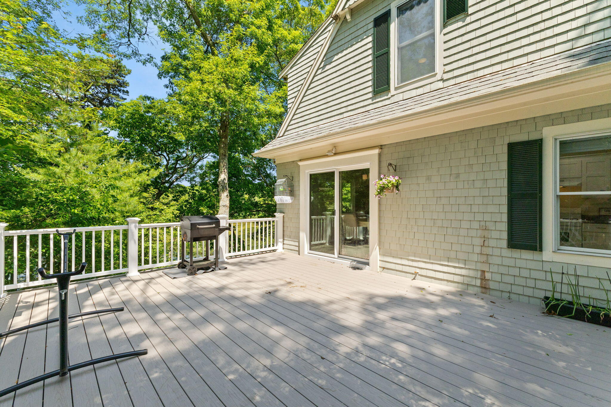 152 Algonquin Avenue Mashpee, MA 02649 - Photo 30 of 40 First Floor Deck