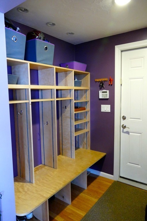 111 Gayland Road Needham, MA 02492 - Photo 5 of 16
