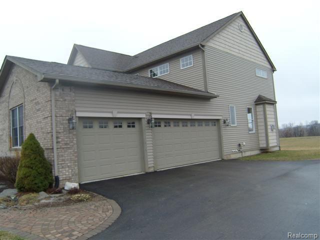 8507 Trail Ridge Dexter, MI 48130 - Photo 21 of 23 8507 RIGHT