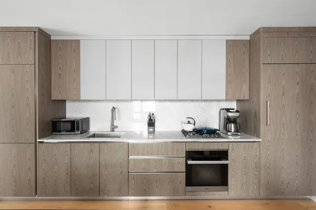 $935,000 | 229 9th Street, Unit 206 | Gowanus