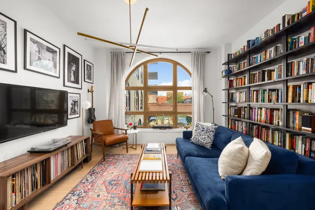 $935,000 | 229 9th Street, Unit 206 | Gowanus