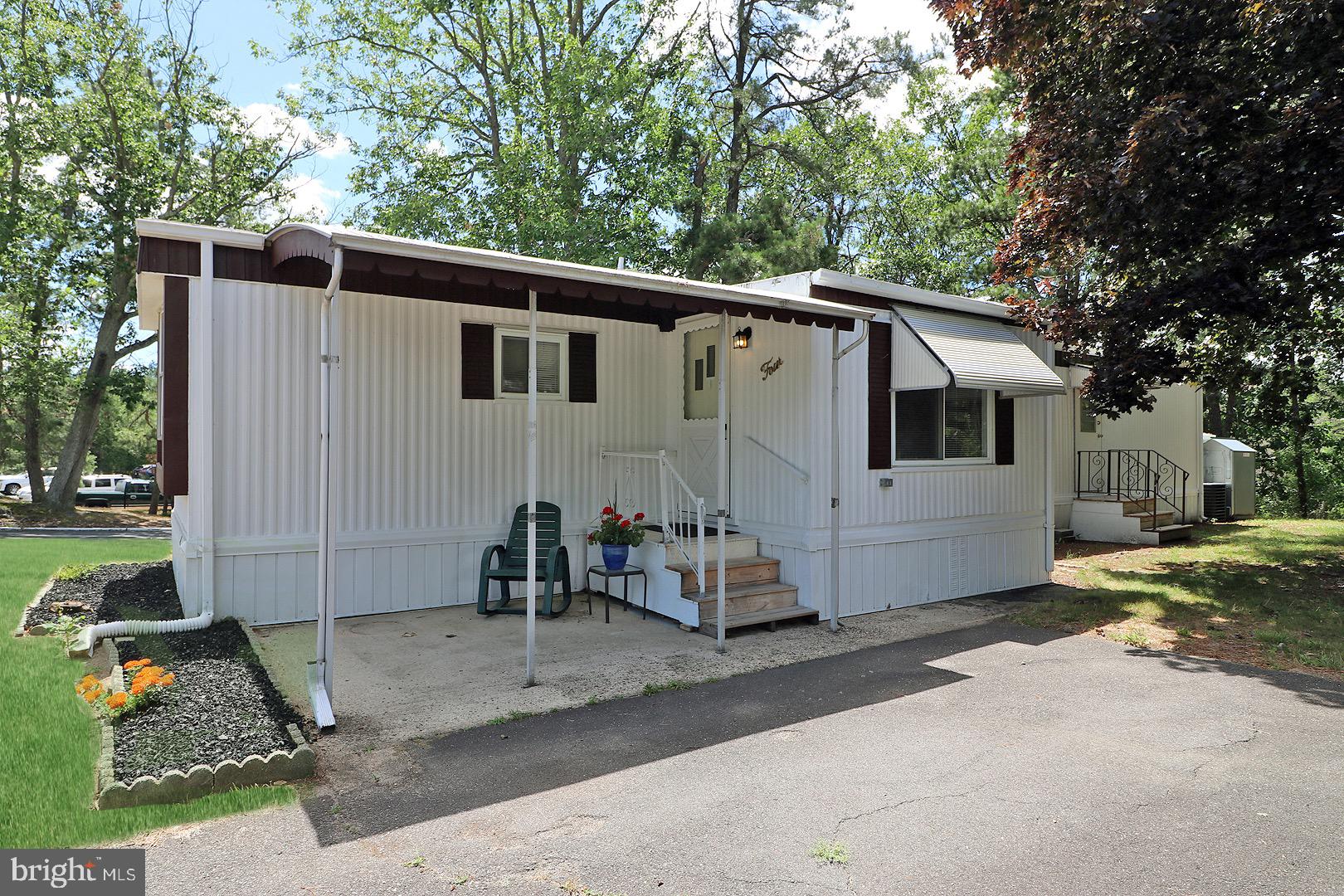 4 Fox Street Whiting, NJ 08759 - Photo 6 of 22 Patio