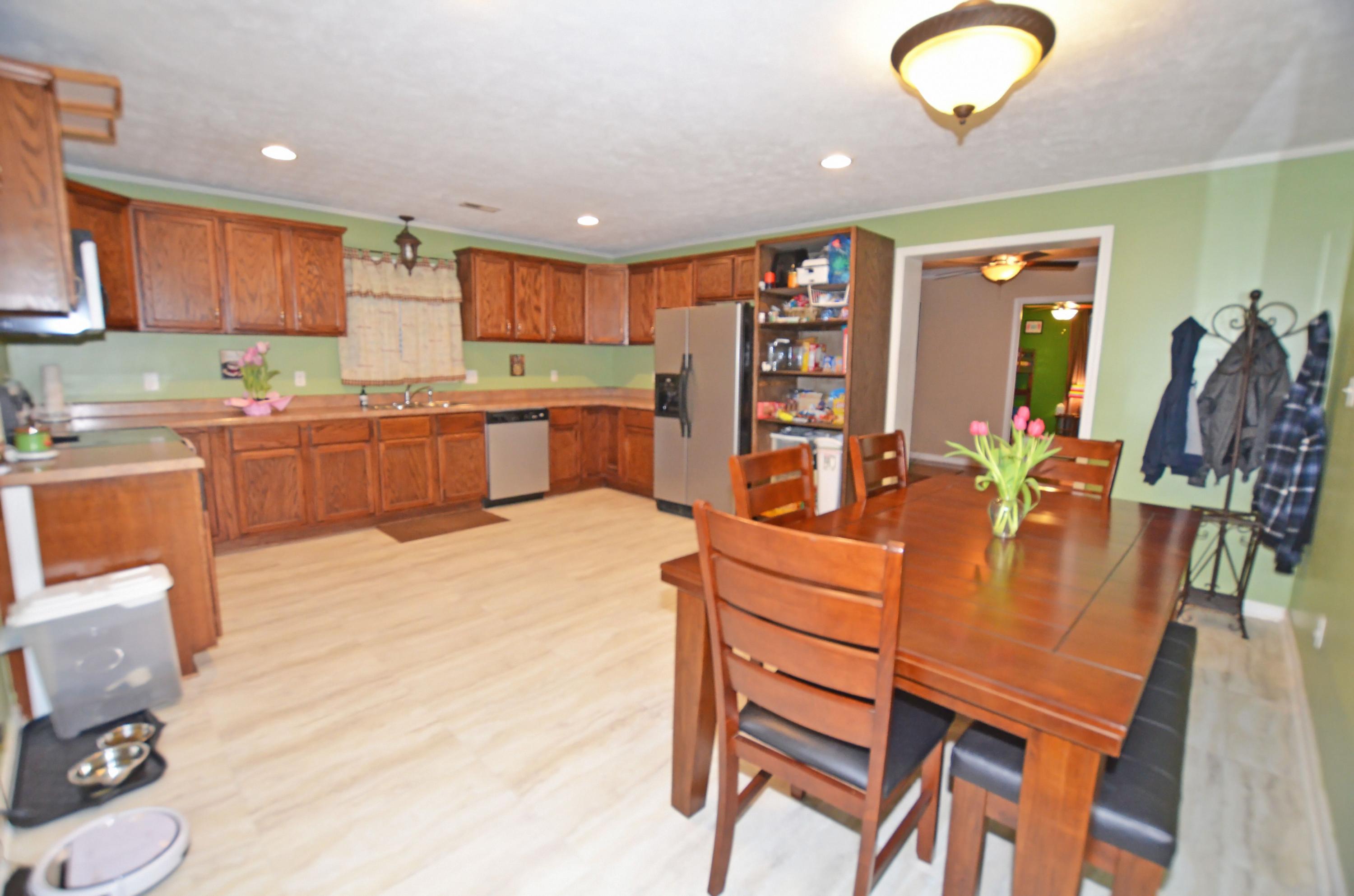 264 Scotland County Line Road Laurel Hill, NC 28351 - Photo 12 of 36 tJ5CV8Ok.jpeg