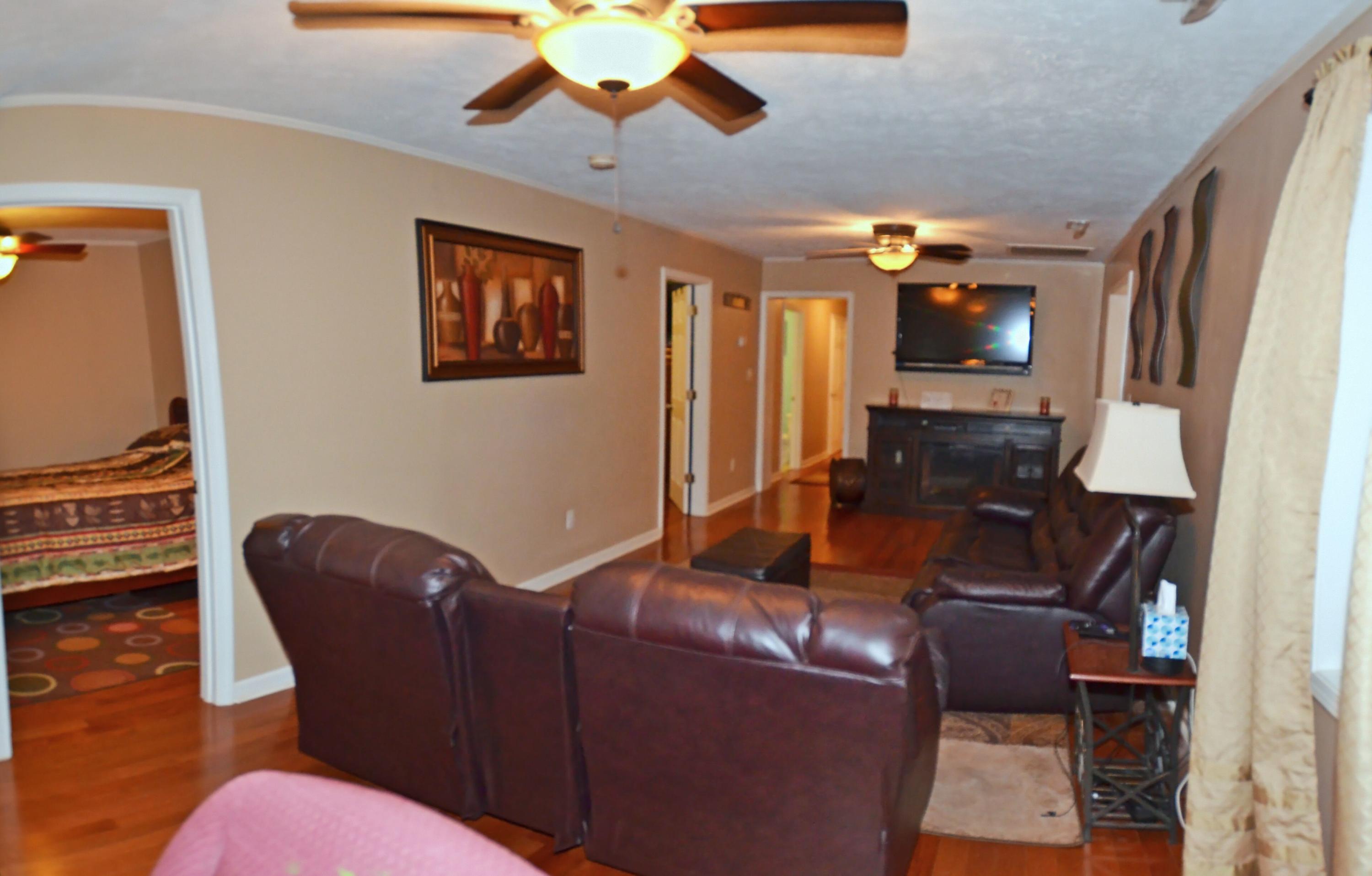 264 Scotland County Line Road Laurel Hill, NC 28351 - Photo 10 of 36 pTdxzktA.jpeg