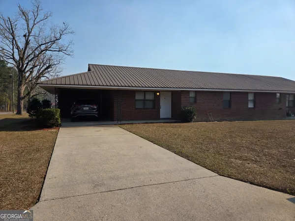 $950 | 300 Randolph Drive, Vidalia, GA 30474