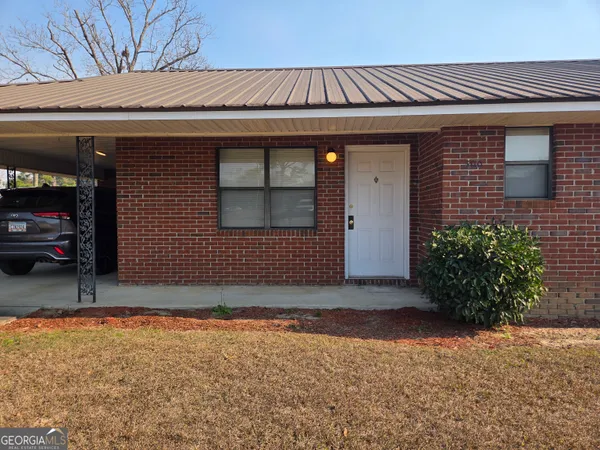 $950 | 300 Randolph Drive, Vidalia, GA 30474