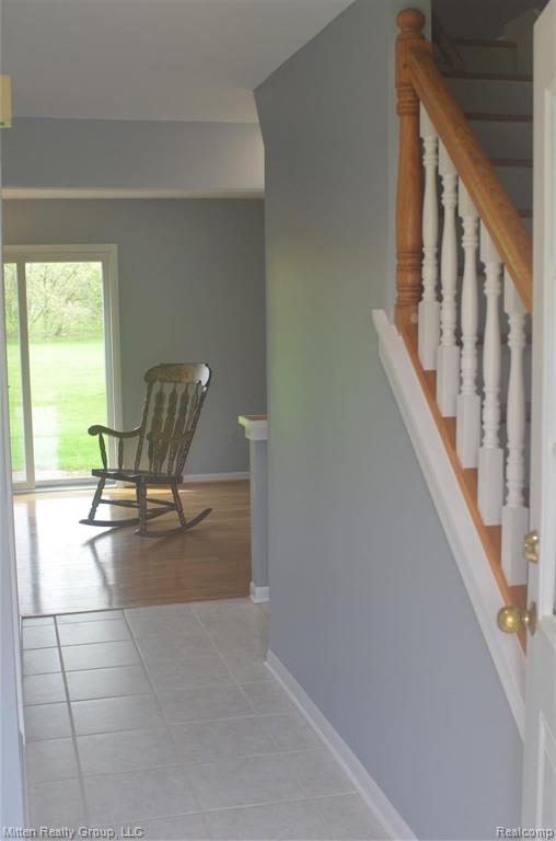 932 Hadley Road Rochester Hills, MI 48307 - Photo 3 of 25