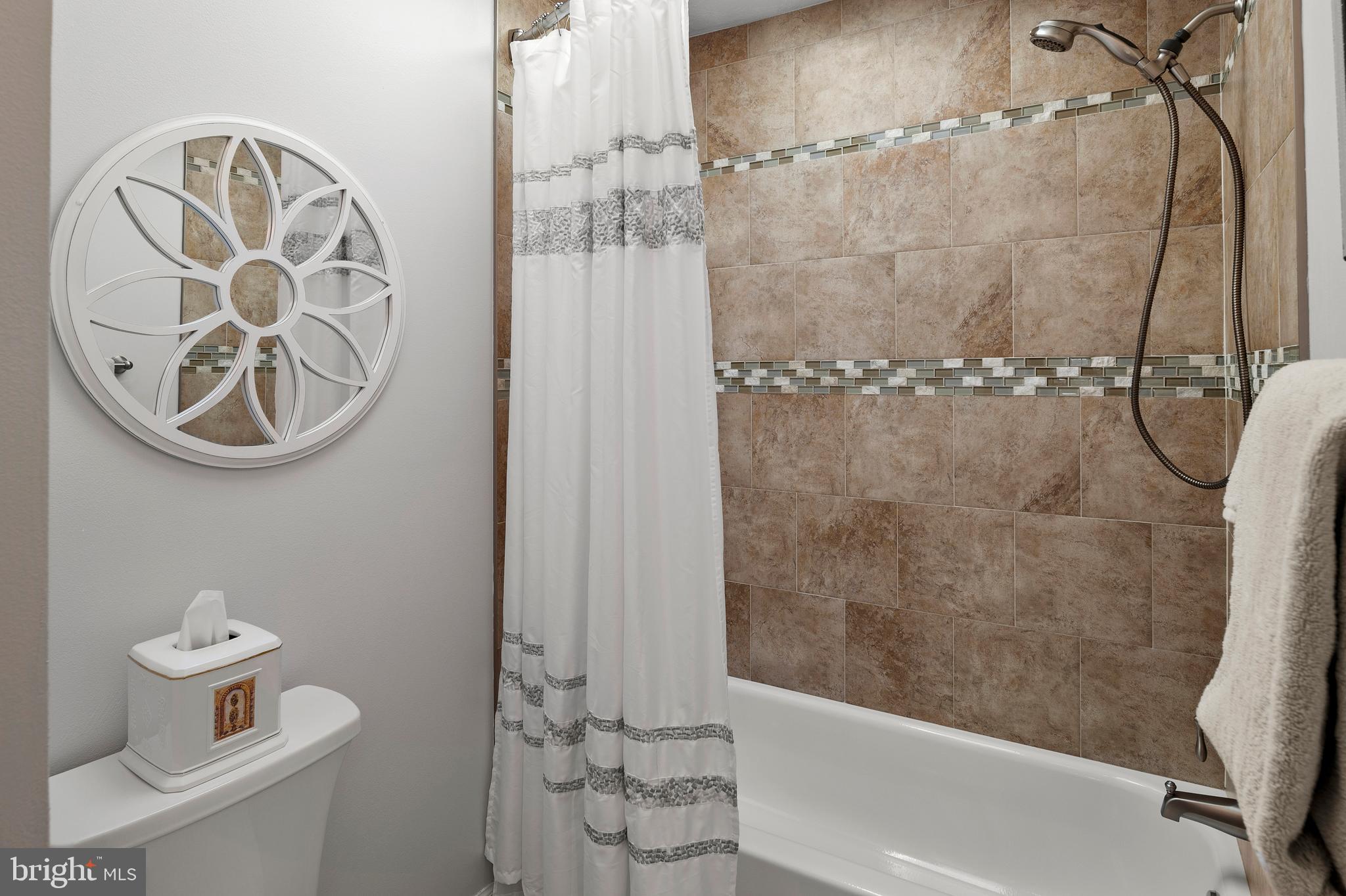 12403 Rousseau Terrace Gaithersburg, MD 20878 - Photo 31 of 57 Bathroom 2 (alt view)