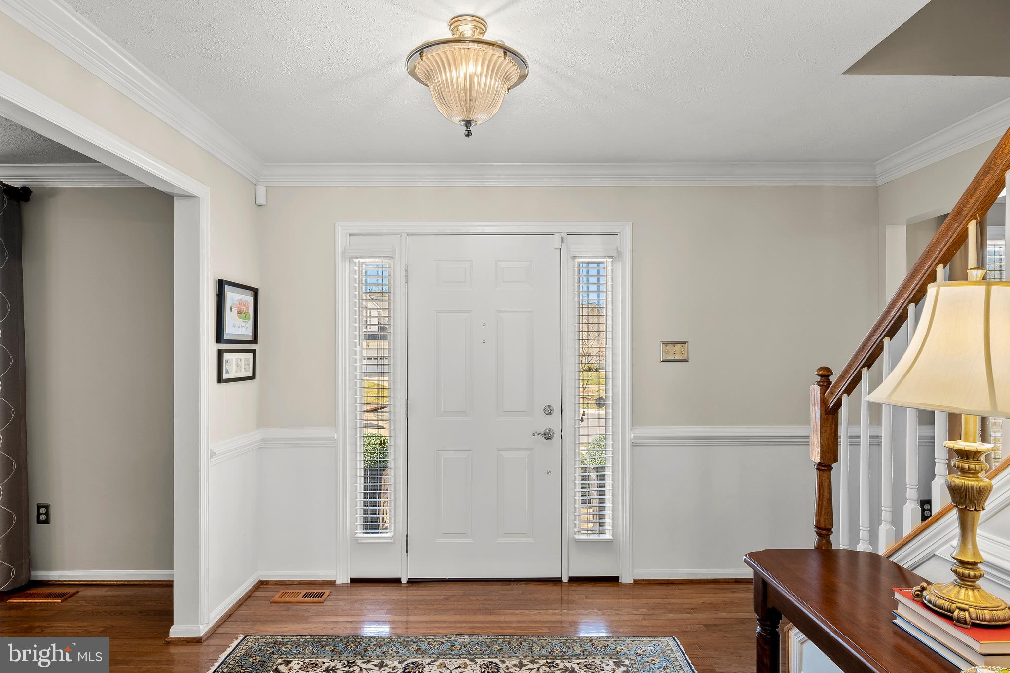 12403 Rousseau Terrace Gaithersburg, MD 20878 - Photo 4 of 57 Entry