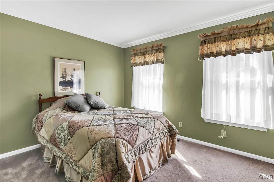 4275 Alder Road Bethlehem, PA 18020 - Photo 17 of 24 Gallery Image 17