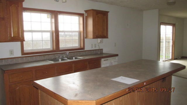 1751 East Knoll Road Portland, MI 48875 - Photo 2 of 6 1751 Knoll Kitchen